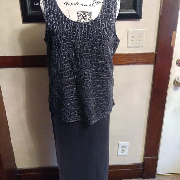 3 piece gray/silver suit - Picture 3 of 3